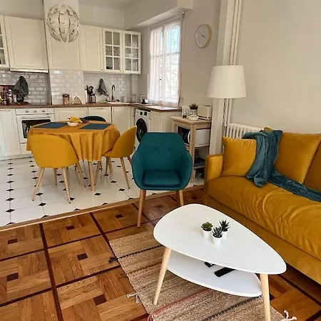 Sunny Gambetta With 3 Air Conditionings Apartmán *