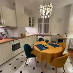 Daire Sunny Gambetta With 3 Air Conditionings